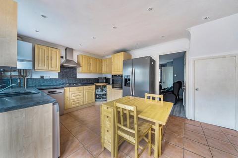 3 bedroom terraced house for sale, Robertsfield, Thatcham, Berkshire