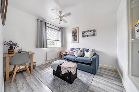 3 bedroom terraced house for sale, Robertsfield, Thatcham, Berkshire