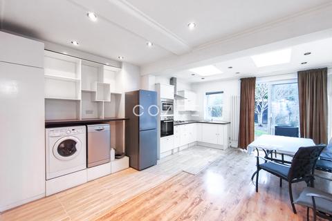 undefined, London SW19