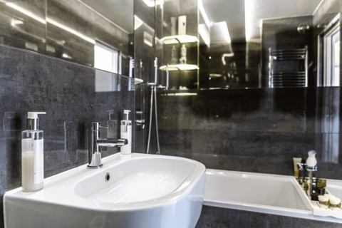 3 bedroom apartment to rent, Wye Street, London, SW11