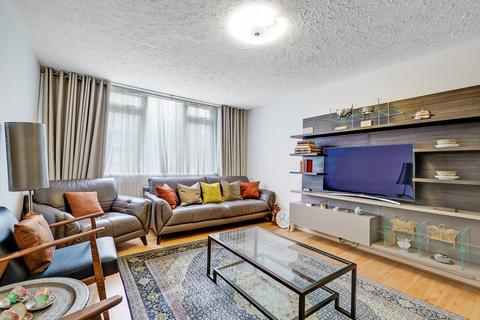 4 bedroom townhouse for sale, Hardie Close, London, NW10
