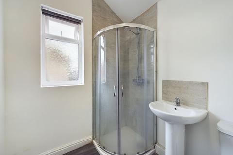 5 bedroom house of multiple occupation to rent, Victoria Road, Middlesbrough TS1