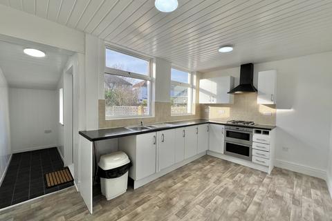2 bedroom end of terrace house for sale, Sunningdale Avenue, Marton FY4