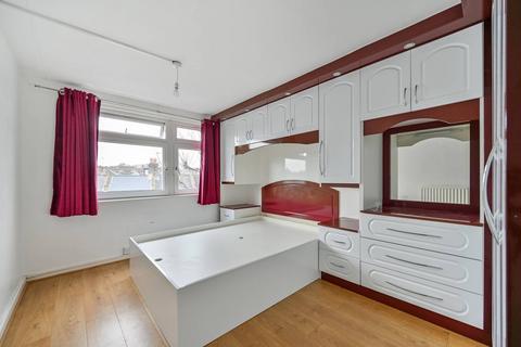 undefined, York Road, Kingston, Kingston upon Thames, KT2