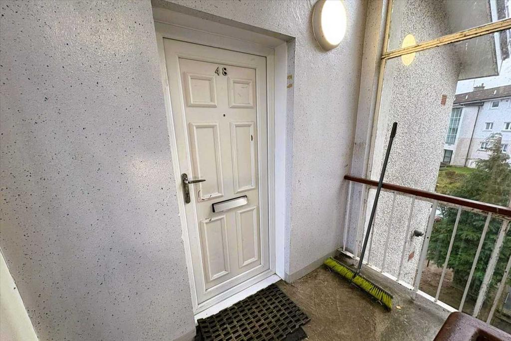 Close Entrance