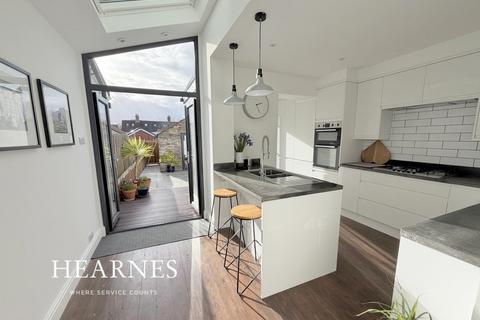 Heckford Road, Poole, BH15