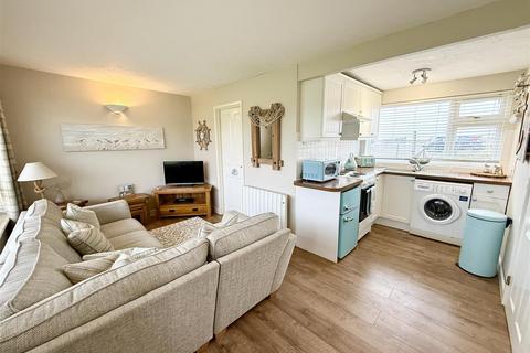 2 bedroom chalet for sale, Coast Road Chalet Park, Walcott NR12