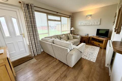 2 bedroom chalet for sale, Coast Road Chalet Park, Walcott NR12