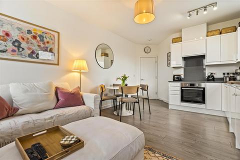2 bedroom flat for sale, The Pinnacle, Hove