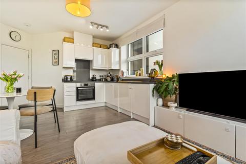 2 bedroom flat for sale, The Pinnacle, Hove