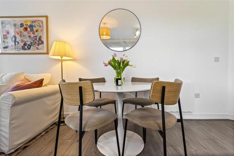 2 bedroom flat for sale, The Pinnacle, Hove