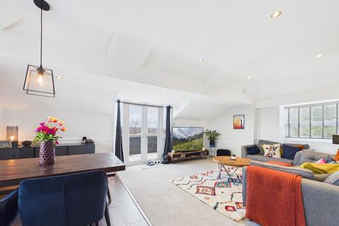 2 bedroom flat for sale, Abingdon Lodge, Bromley BR2