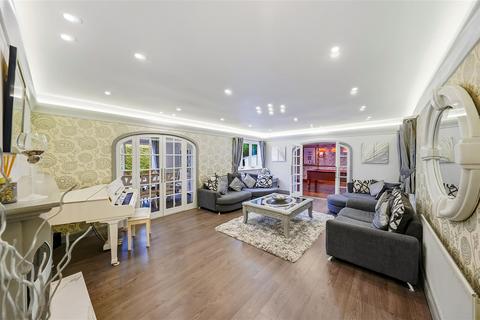 undefined, Woodland Close, Longfield