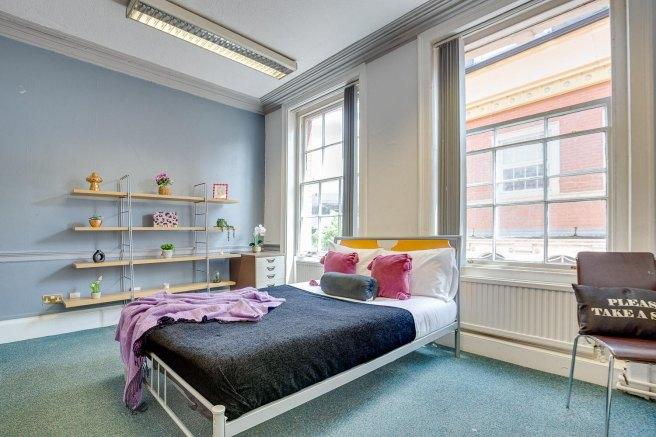 St-james-s-street-ng1-6fj-958804