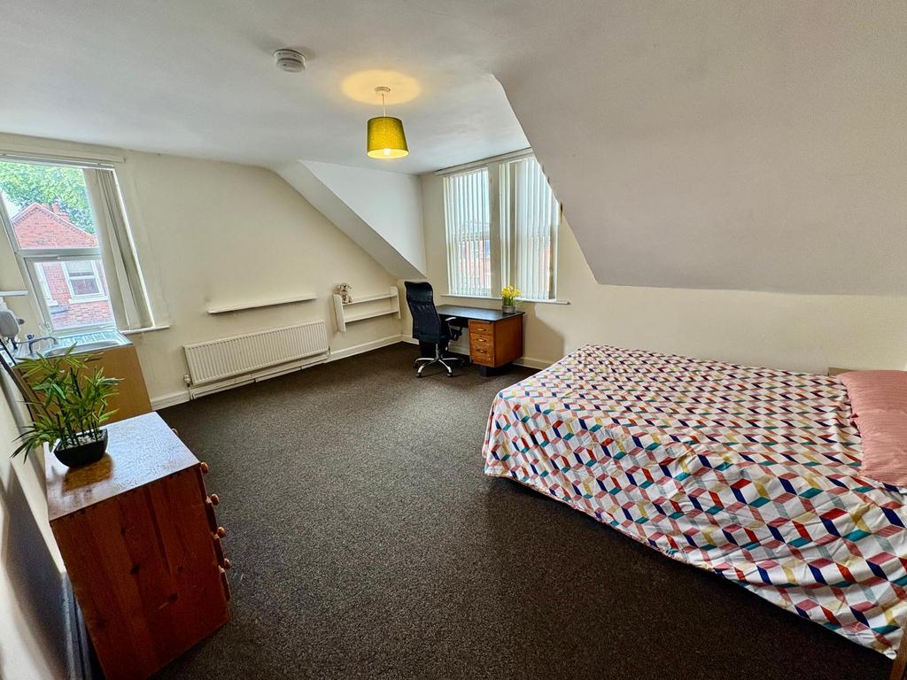 Lenton-boulevard-ng7-2en-995401