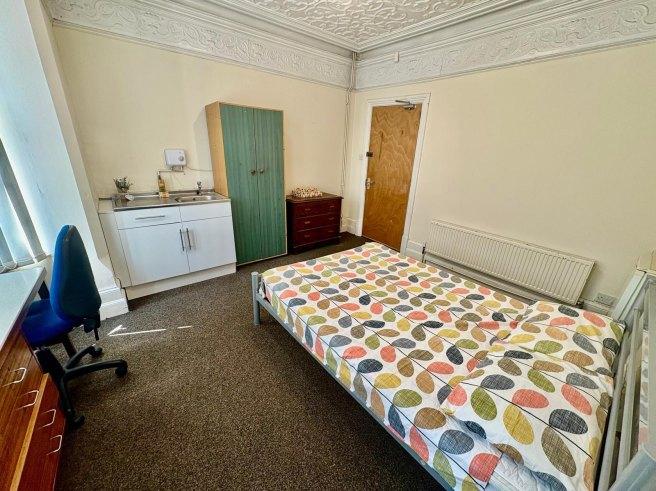 Lenton-boulevard-ng7-2en-995400