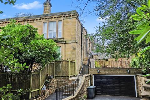 undefined, Halifax Road, Huddersfield, West Yorkshire, HD3
