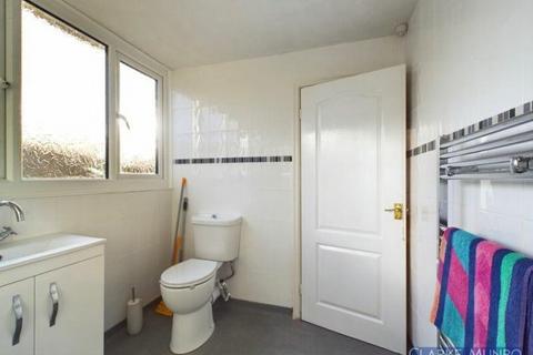 undefined, Parkvale