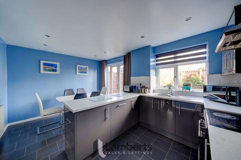 undefined, Maisemore Close, Church Hill North, B98