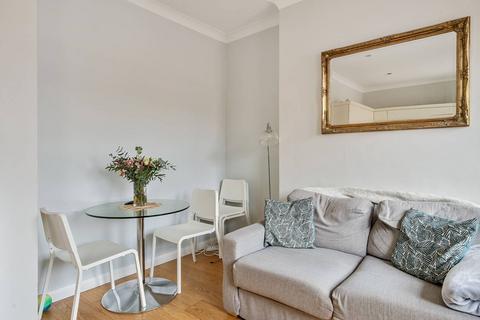 1 bedroom flat for sale, Fairholme Road, Barons Court, London, W14