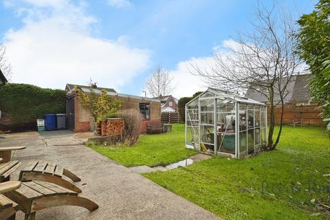 2 bedroom bungalow for sale, Gregson Lane, Preston PR5