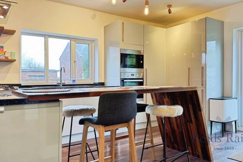 2 bedroom bungalow for sale, Gregson Lane, Preston PR5