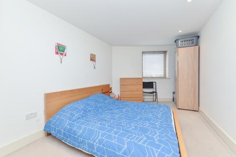 1 bedroom flat to rent, Orion Point, 7 Crews Street, London, E14