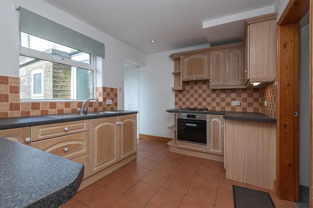 13 - 19 North Royd HX4 0 AH.jpg