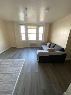 2 bedroom flat to rent, Wright Road, Birmingham B8