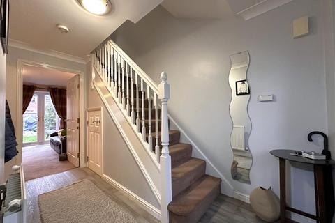 3 bedroom semi-detached house for sale, John Gold Avenue, Newark