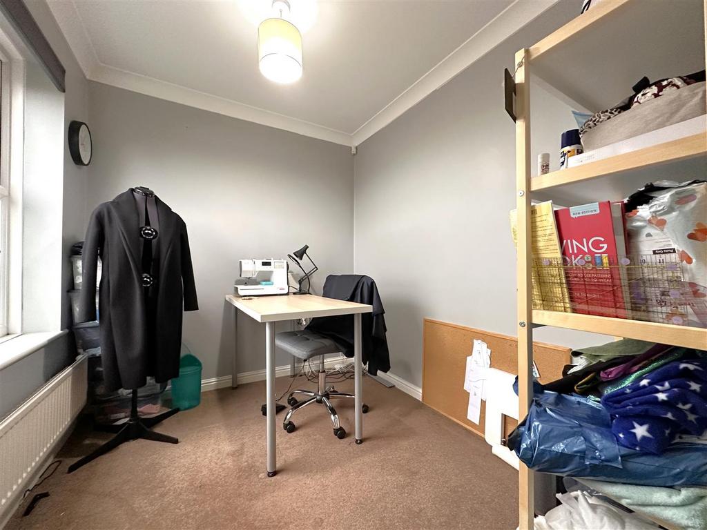 Study/ Bedroom Four 036
