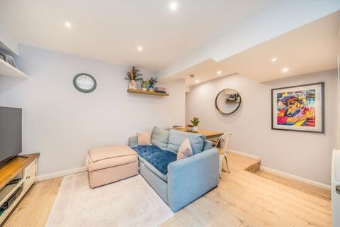 2 bedroom flat for sale, Kilburn Park Road, London NW6