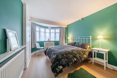 5 bedroom end of terrace house for sale, Torcross Road, Ruislip