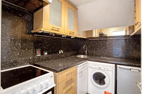 1 bedroom flat to rent, Amyand Park Road, Twickenham, TW1