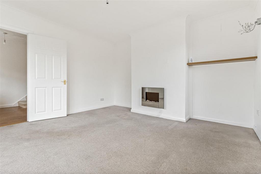 2 Sompting Avenue-007.JPG