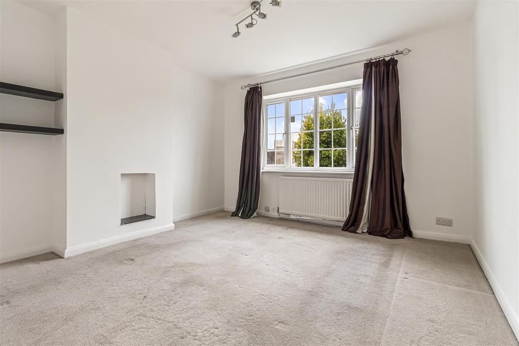 2 Sompting Avenue-019.JPG