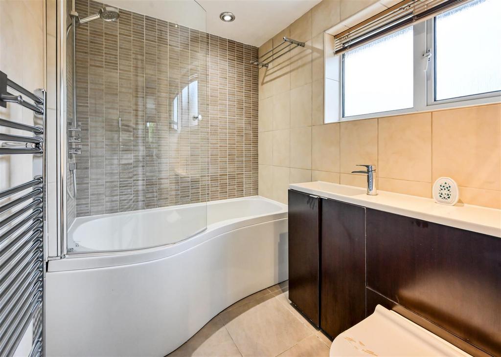 21 Bellencroft Gardens-10.jpg
