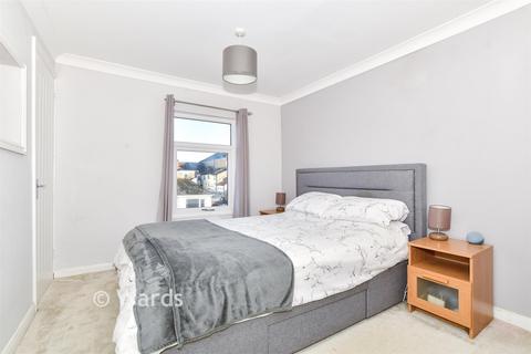 3 bedroom terraced house for sale, Portland Place, Snodland ME6
