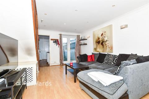 3 bedroom terraced house for sale, Portland Place, Snodland ME6