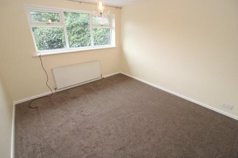 2 bedroom bungalow to rent, Cherry Close, Cudworth, Barnsley