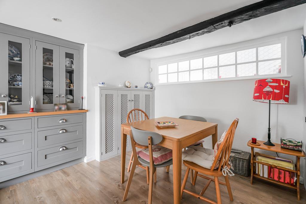 Breakfast Room