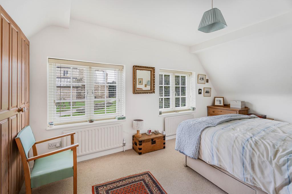 Principal bedroom