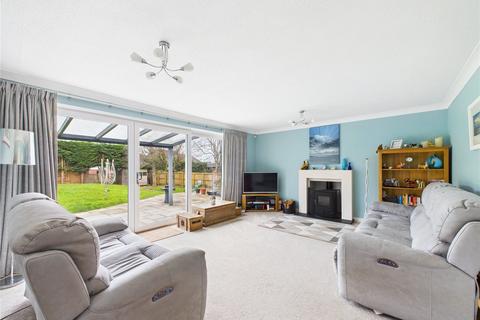 4 bedroom detached house for sale, Mead Road, Stoke Gifford, Bristol, BS34