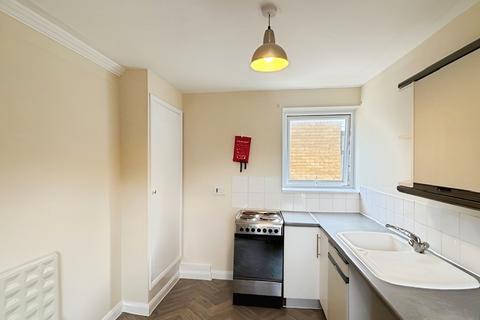 undefined, Marlborough Street, SN7