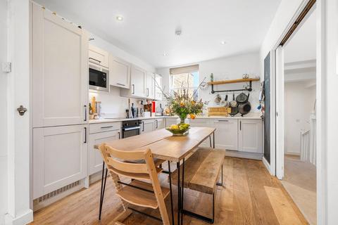 3 bedroom flat for sale, Norwood Road, SE24