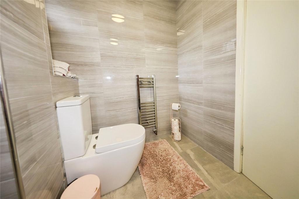 Bathroom / W.C.