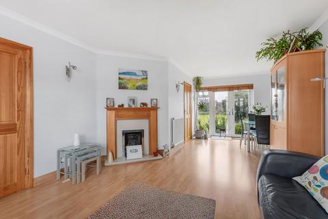 3 bedroom semi-detached house for sale, Peplins Way,Brookmans Park , AL9