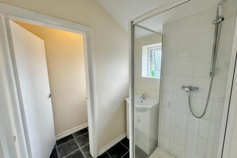 1 bedroom flat to rent, Ashlands, Sale, M33