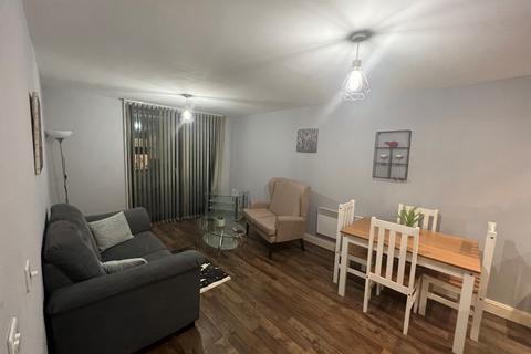 2 bedroom flat to rent, Southside Development, Birmingham B5