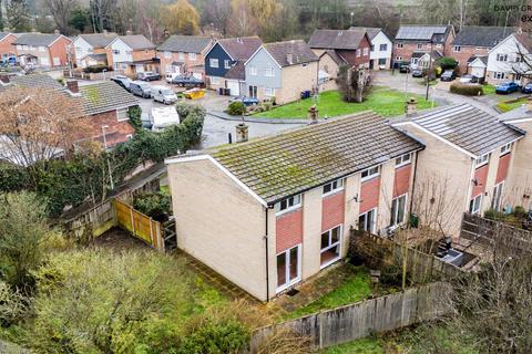 3 bedroom end of terrace house for sale, Bell Meadow, Bury St. Edmunds IP32